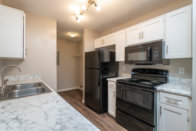 Photo - Retreat at Southpointe