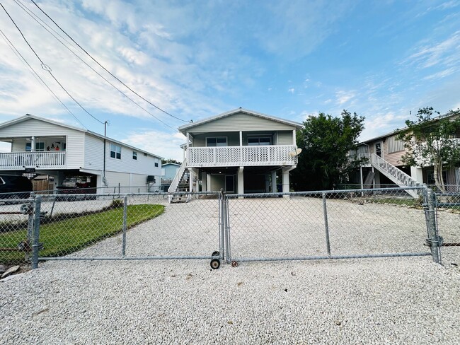 Building Photo - 31163 Ave H