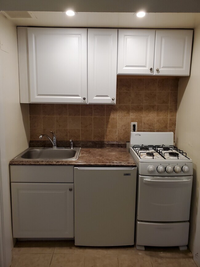 Photo - 3031 Edwin Ave Unit 5D