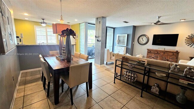 Photo - 3544 Magellan Cir Unit 117