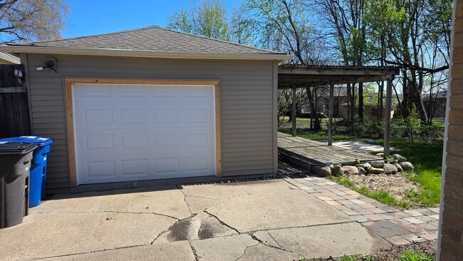 Photo - 2564 E Tiffin Ave