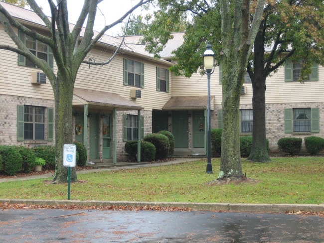 Summit Ridge Apartments