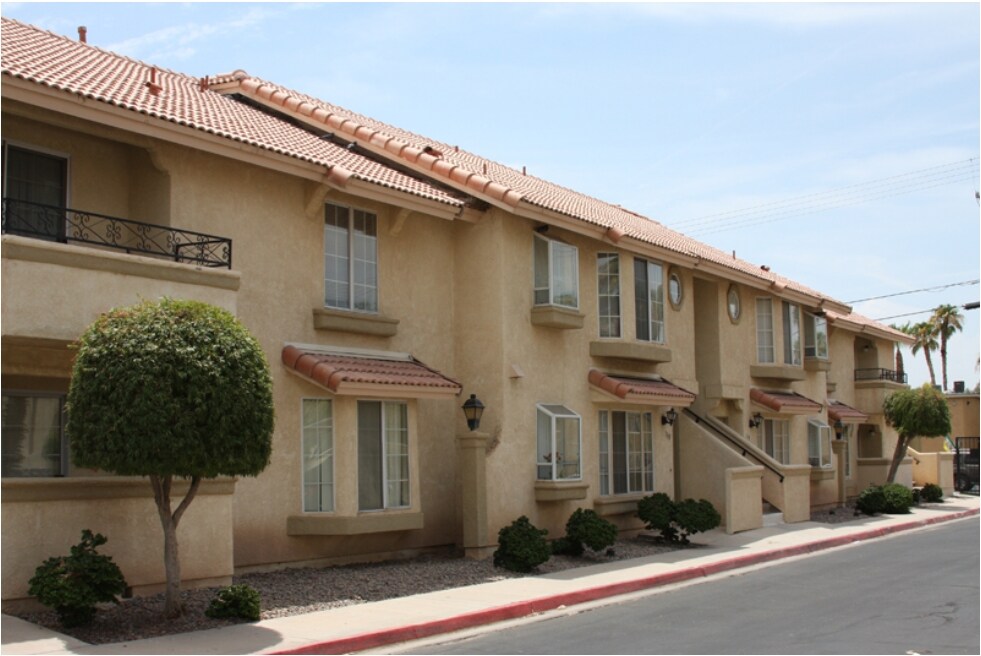 Mission West Luxury Apartments - Mission West Luxury Apartments