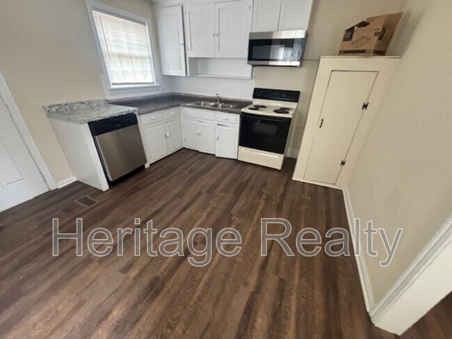 Photo - 336 S Castle St