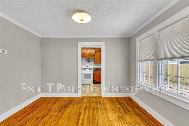 Photo - 1507 E 48th St