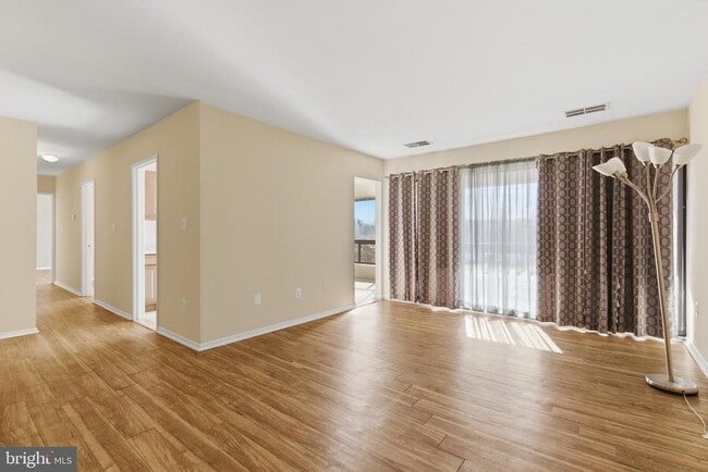 Photo - 561 Florida Ave Unit 204