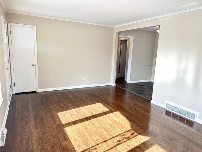3043 Mt Holyoke Rd Unit 3043