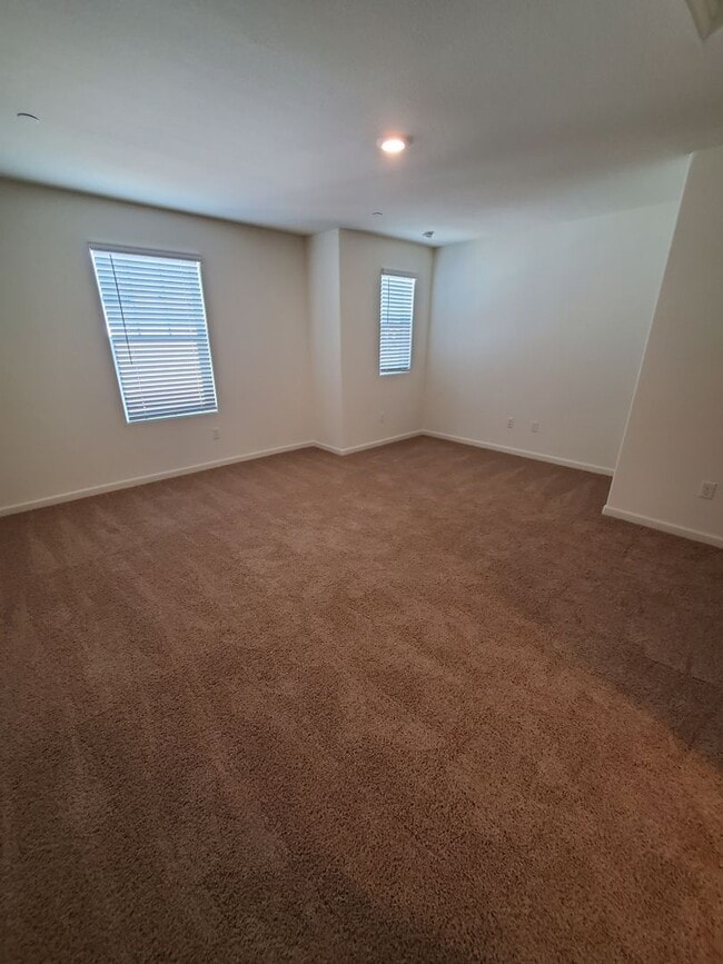 Photo - 3br, 2.5ba  - Solar Equipped - Single family home - Energy efficient - Linda, CA