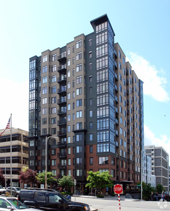 Photo - Avenue One Condominium