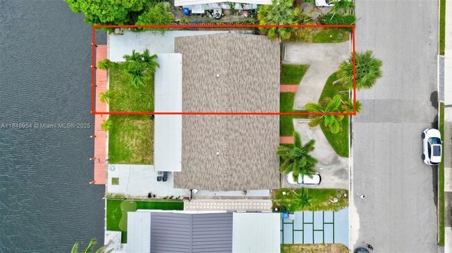 Photo - 1001 Citrus Is Unit 1-east