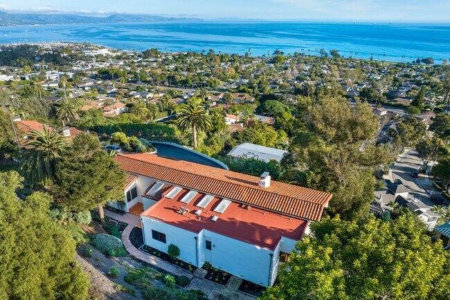 Photo - 4,000 SQ. FT. MESA HOME WITH OCEAN & HARBO...