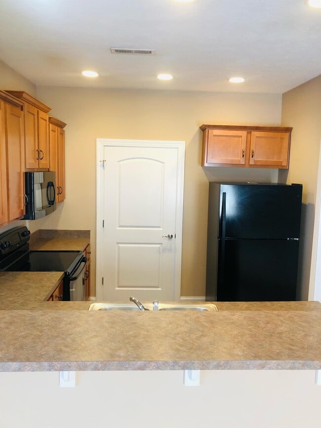 Photo - 104 Northwynd Cir