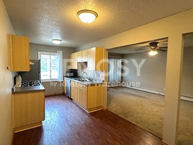 Photo - Available now - your very own 2 bedroom, 2 bath condo in Plymouth!