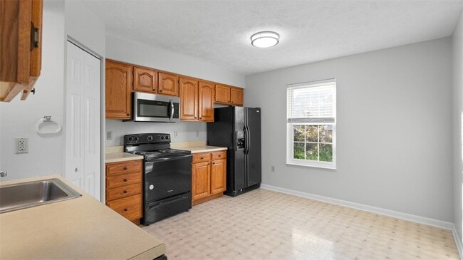 Photo - 602 Cassandra Dr