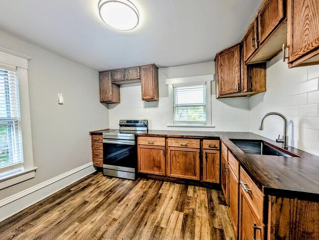 Photo - 1012 Bethel St