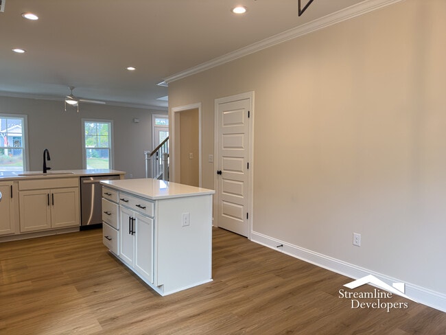 Photo - 124 Spoonbill Ln