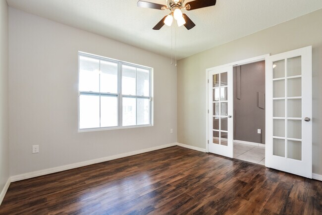 Photo - 5133 Foxtail Fern Wy