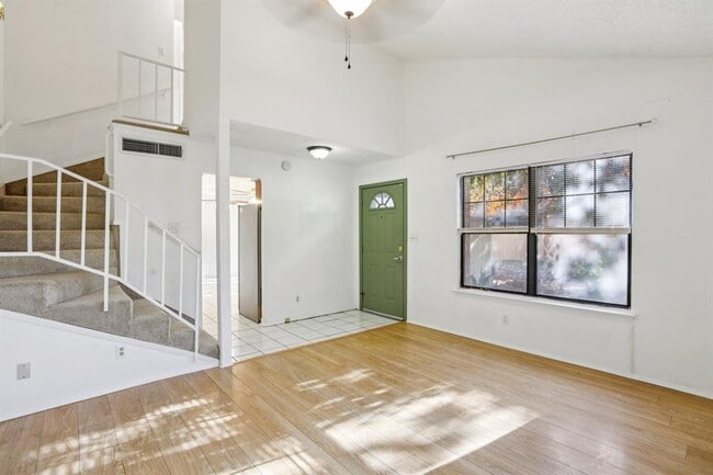 Photo - 9507 Quail Village Ln