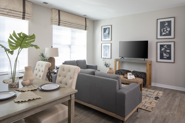 3206 05.jpg - The Mill at Riverside