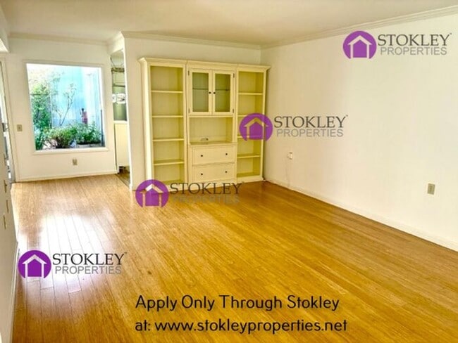 Photo - 1109 Fairlawn Ct Unit APT 6