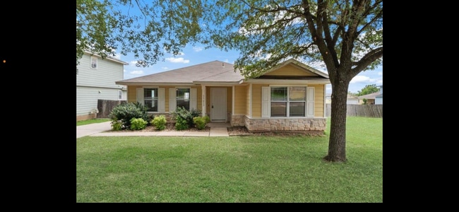 Building Photo - 11617 Briarcreek Loop