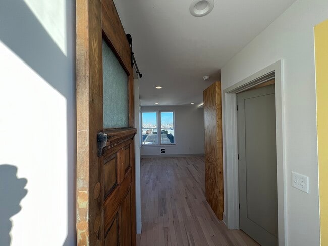 Photo - 2019 S Beechwood St Unit 2