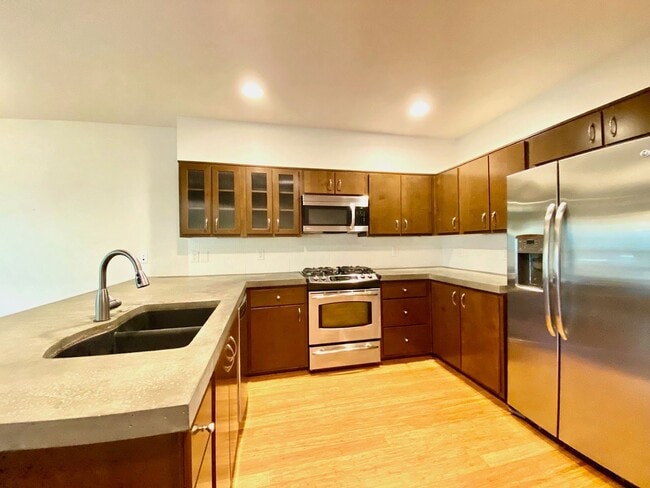 Photo - 3110 SW Dolph Ct