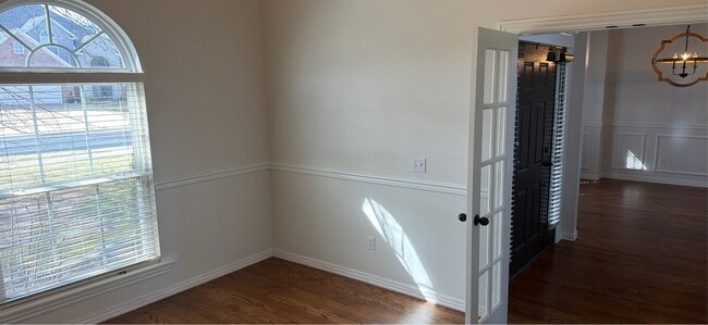 Photo - 1216 NE Buckingham Blvd