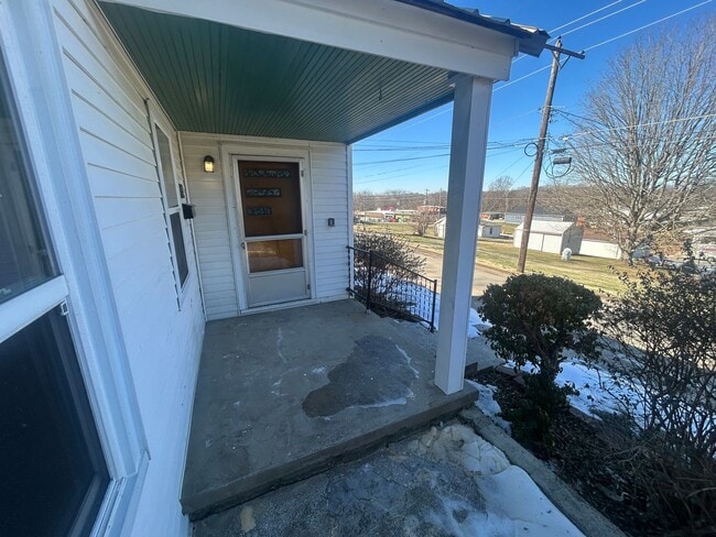 Photo - Charming 3-bedroom, 1-bathroom house locat...