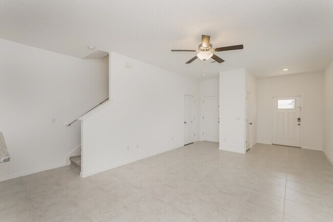 Photo - 2136 Azure Vw Wy