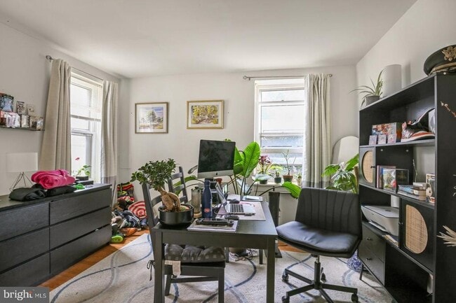 Photo - 1720 Wallace St