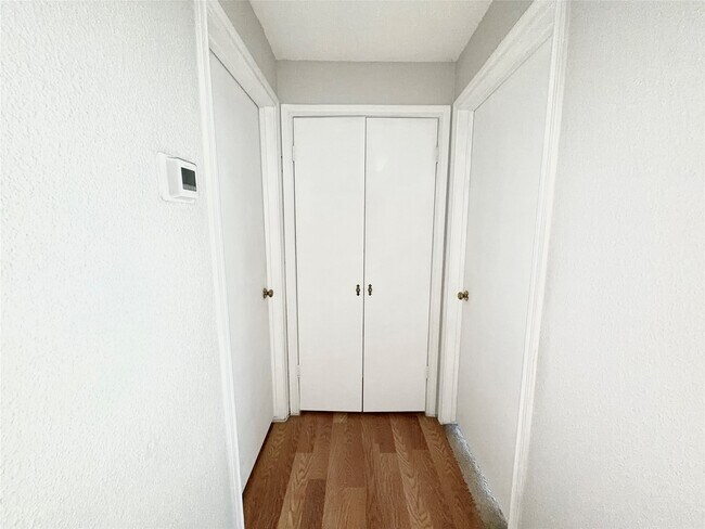 728 Bering Dr Unit 10