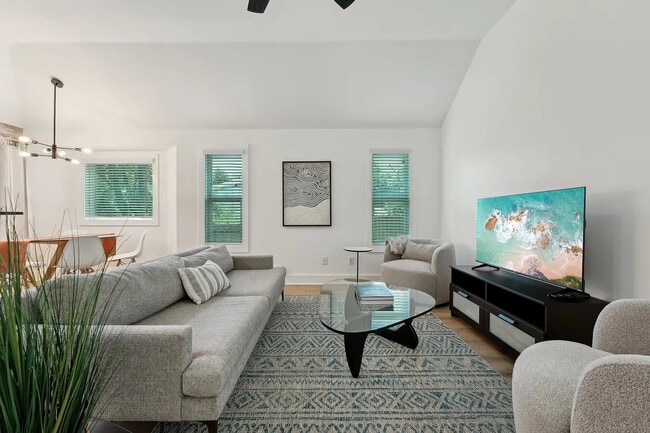 Photo - Room in House on Rosewood Ct