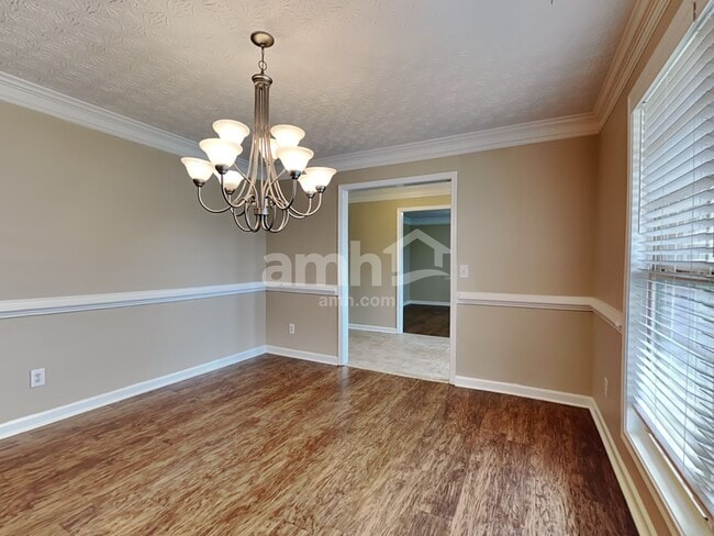 Photo - 70 Maxton Ave