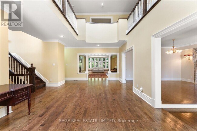 Photo - 67 Agincourt Dr
