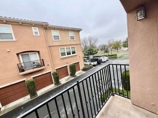 Photo - 4800 Westlake Pkwy Condo Unit 2807