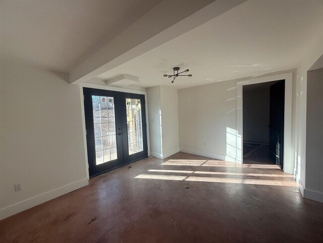 Photo - 649 Old Drake Temperance Rd