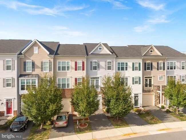 207 Miles Hawk Terrace
