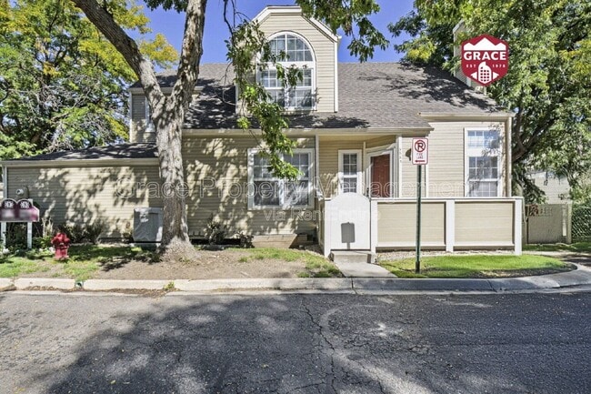 Building Photo - 5863 W Atlantic Pl