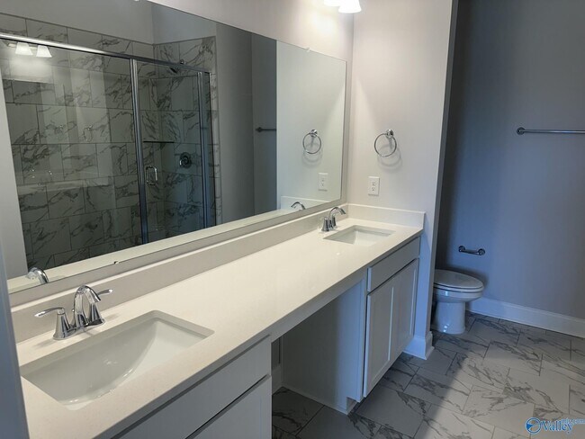 Photo - 115 Moss Brk Ln