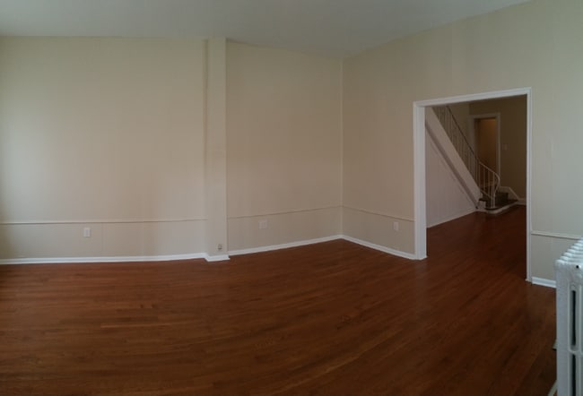 Building Photo - 3757 Cresson St Rental