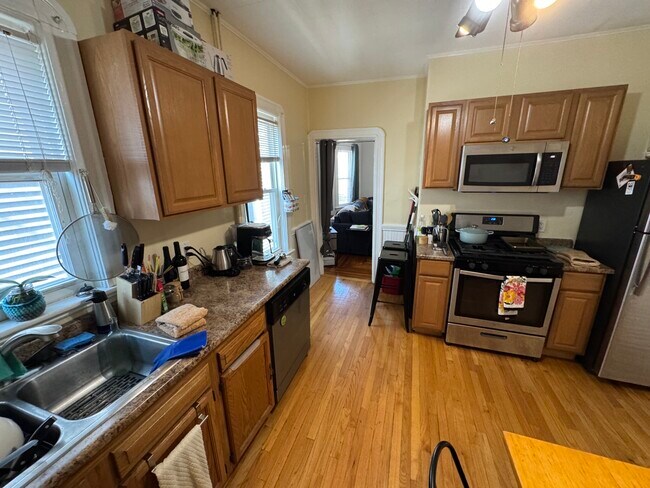 Photo - 294 Highland Ave Unit #1