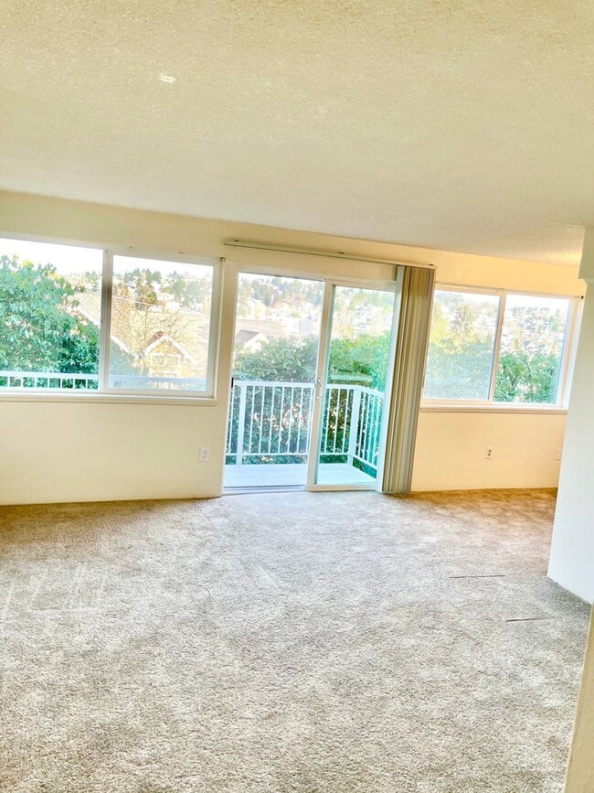 Photo - Queen Anne Terrace