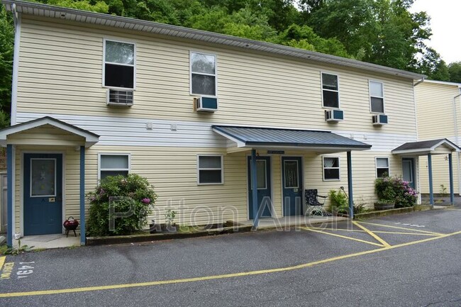 157 Citadel Dr Unit 161D