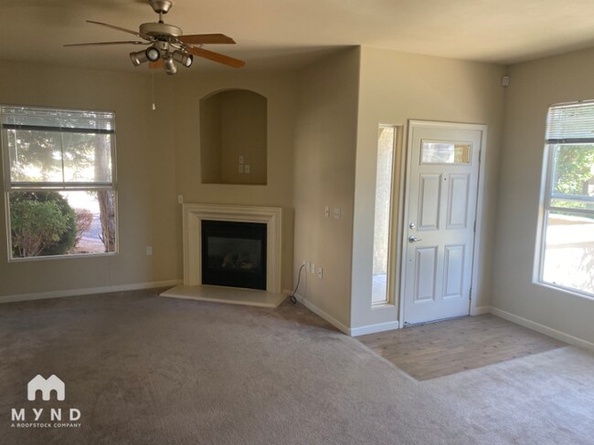 Photo - 9050 Double R Blvd Unidad 1511