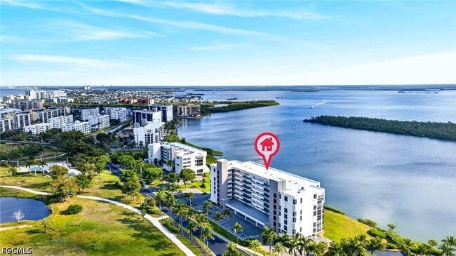 Building Photo - 4203 Bay Beach Ln Unit 3E