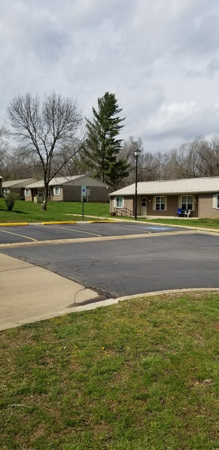Flat River Apartments - Flat River Apartments