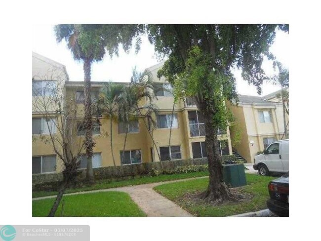 Building Photo - 5672 Rock Island Rd Unit 266 Rental