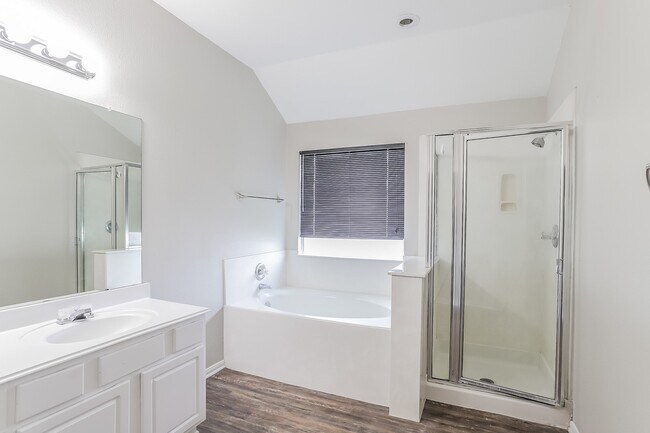 Photo - 16318 Autumn Leigh Dr