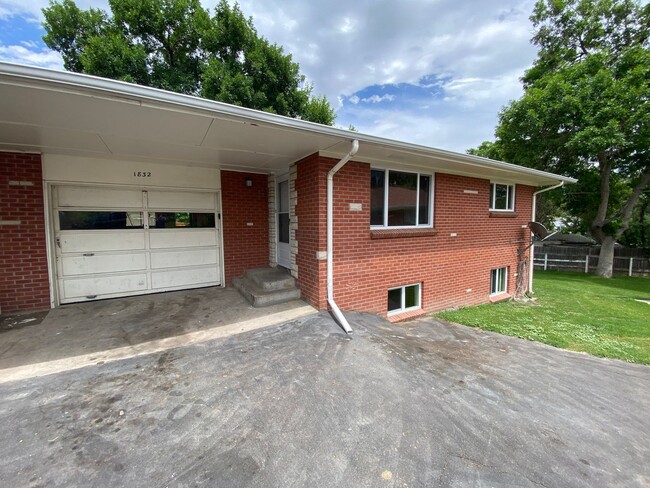 Photo - Lakewood living!